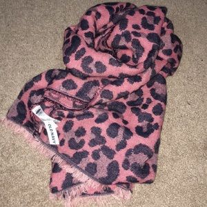NWT blanket scarf